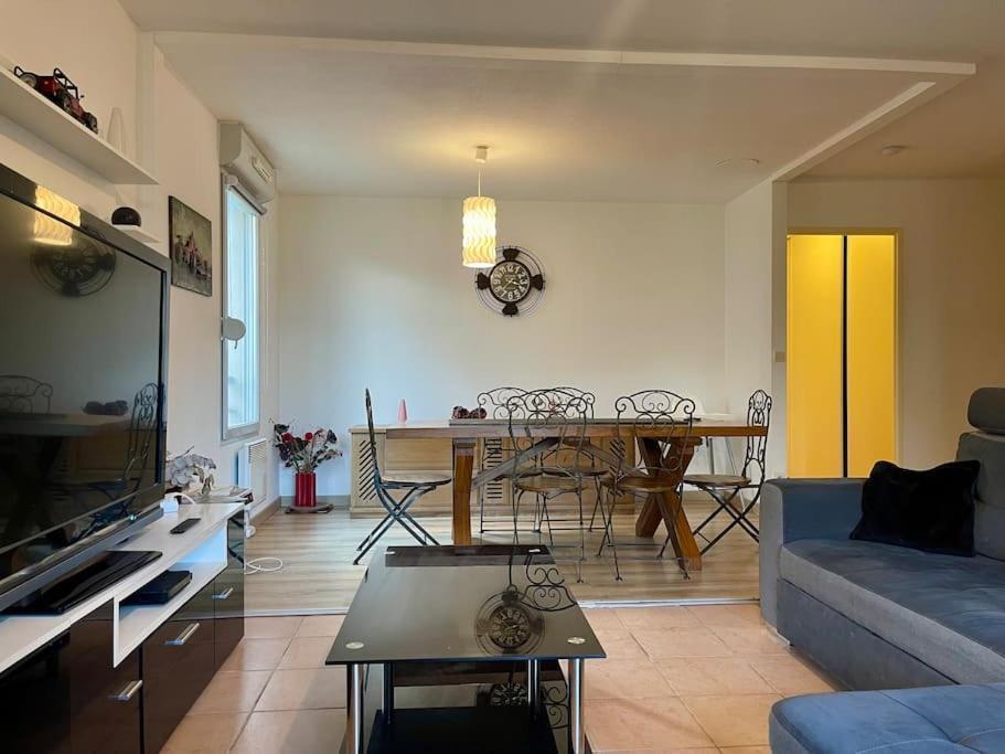 L'Appartement Michelet - Parking Prive Et Gratuit - 2Km Cite Medievale Carcassonne Zewnętrze zdjęcie