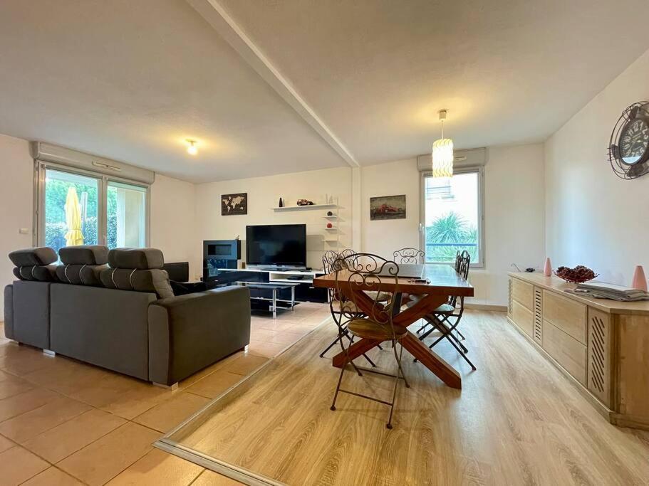L'Appartement Michelet - Parking Prive Et Gratuit - 2Km Cite Medievale Carcassonne Zewnętrze zdjęcie